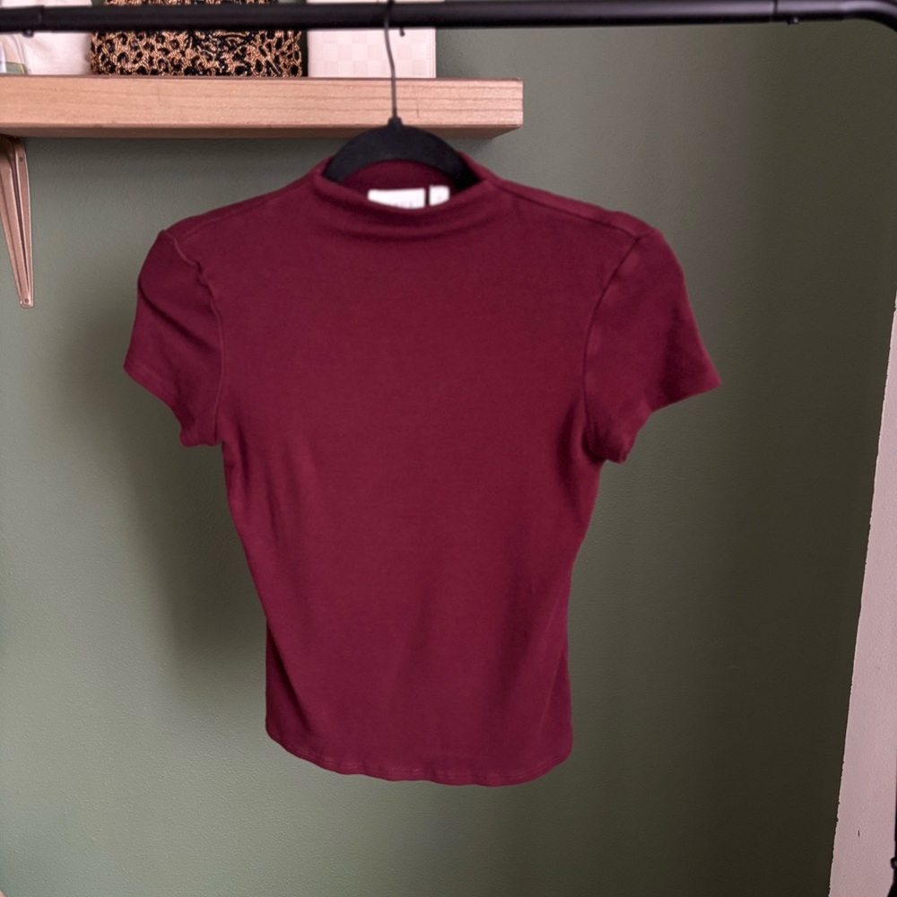 Cyrus Short-Sleeve Mock Neck Top - Burgundy